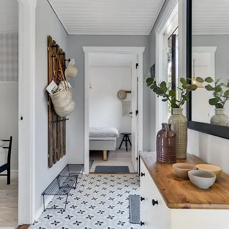 Prázdninový dům Lillan - 250m From The Sea By Interhome