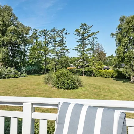 Lillan - 250m From The Sea By Interhome *