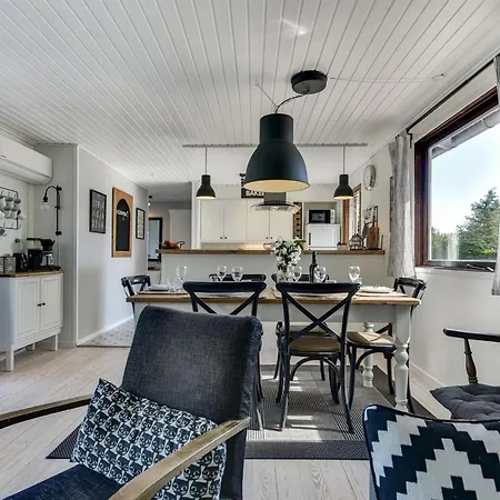 Lillan - 250m From The Sea By Interhome *